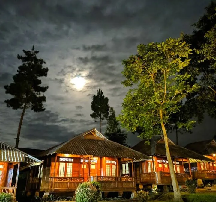 Sewa villa Bogor bulanan